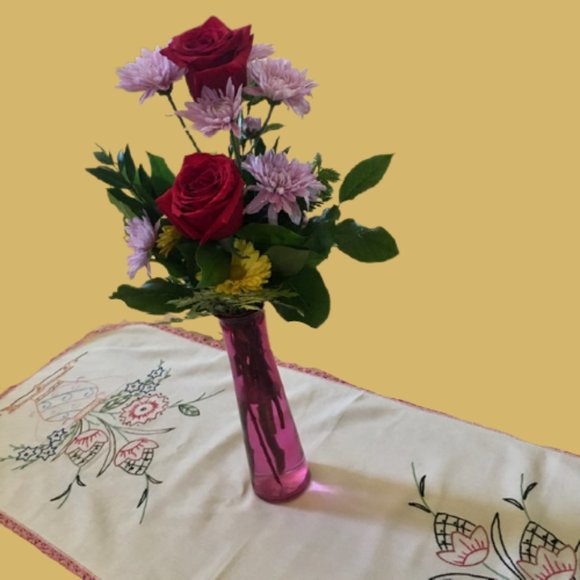 Vintage Dresser Scarf Table Runner Hand Embroider - Picture 3 of 4